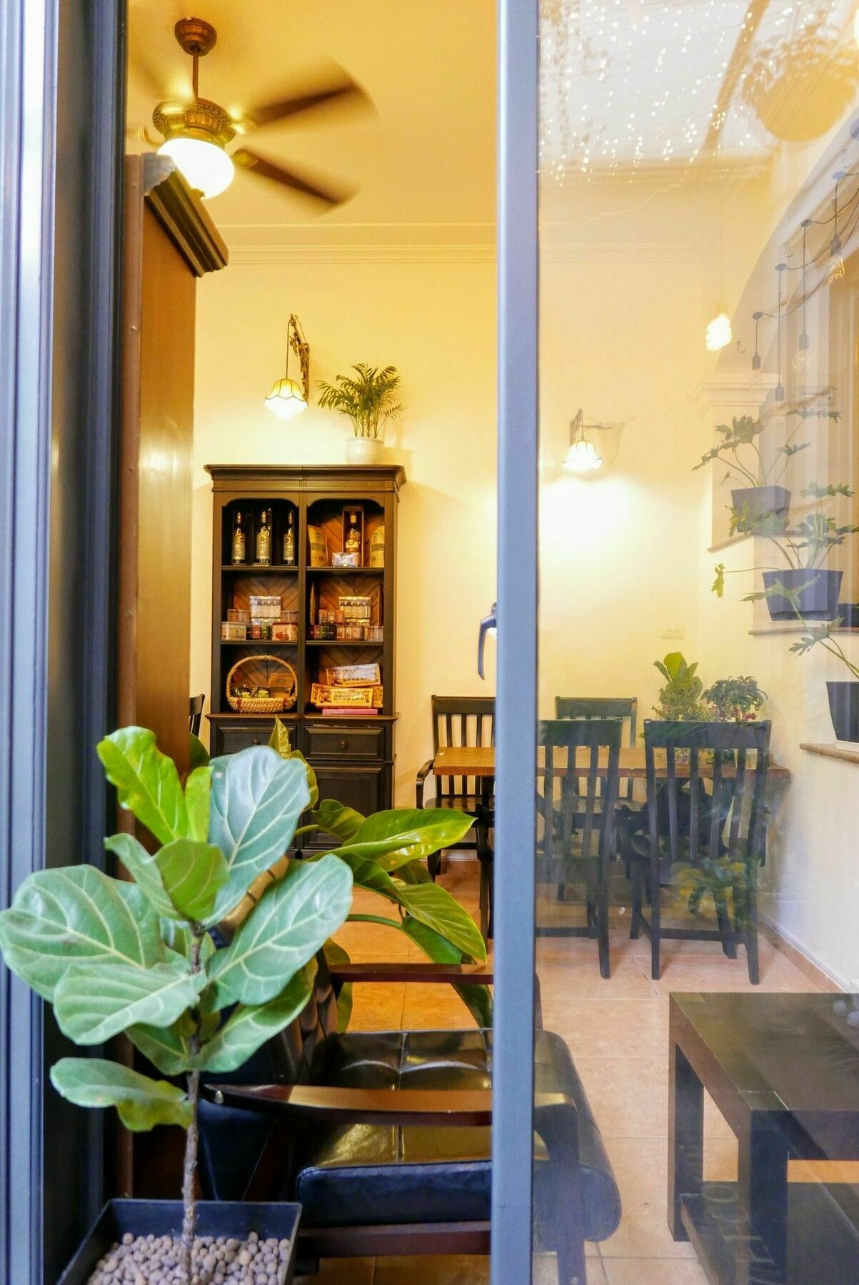 Ladybug Boutique Villa Hanoi Exterior photo