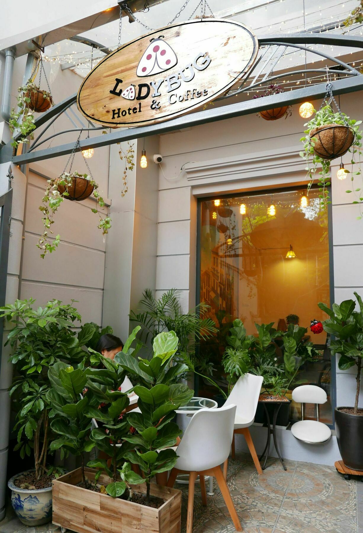 Ladybug Boutique Villa Hanoi Exterior photo